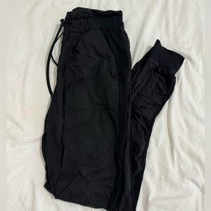 LULULEMON Dance Studio Jogger in Black